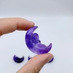 high-quality-amethyst-mermaid-on-the-moon-carving-wholesale-879197