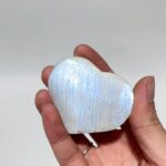 high-quality-moonstone-heart-wholesale-wholesale-crystals-806706