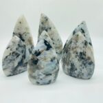 moonstone-arrow-head-shaped-crystal-wholesale-428196