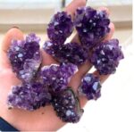 small-amethyst-crystal-clusters-751606